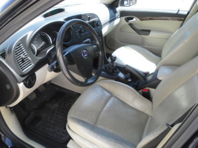 Saab 9-3 1.9 TiD 16V DPF Vector Sport (7)