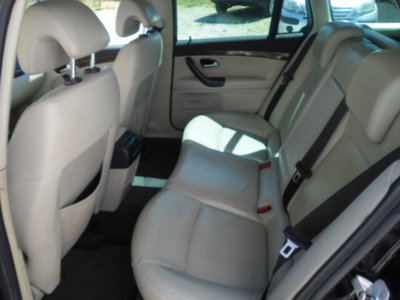 Saab 9-3 1.9 TiD 16V DPF Vector Sport (9)