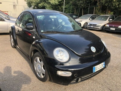 Volkswagen New Beetle 2.0 usata