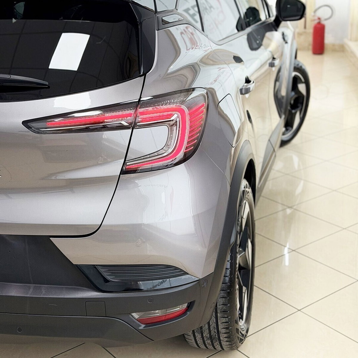 Renault Captur 1.0 eco-g Techno 100cv (6)