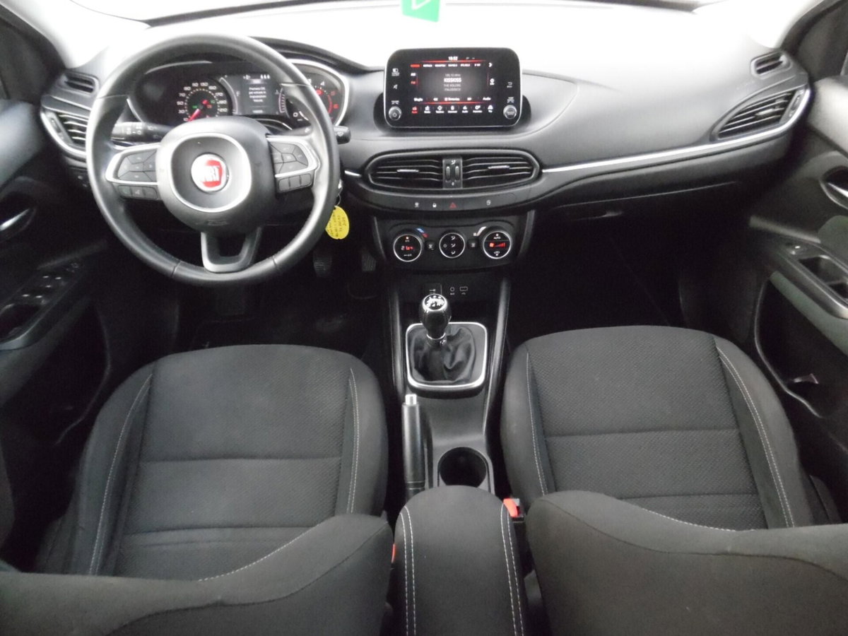 Fiat Tipo Station Wagon Tipo 1.3 Mjt S&S SW Lounge (11)
