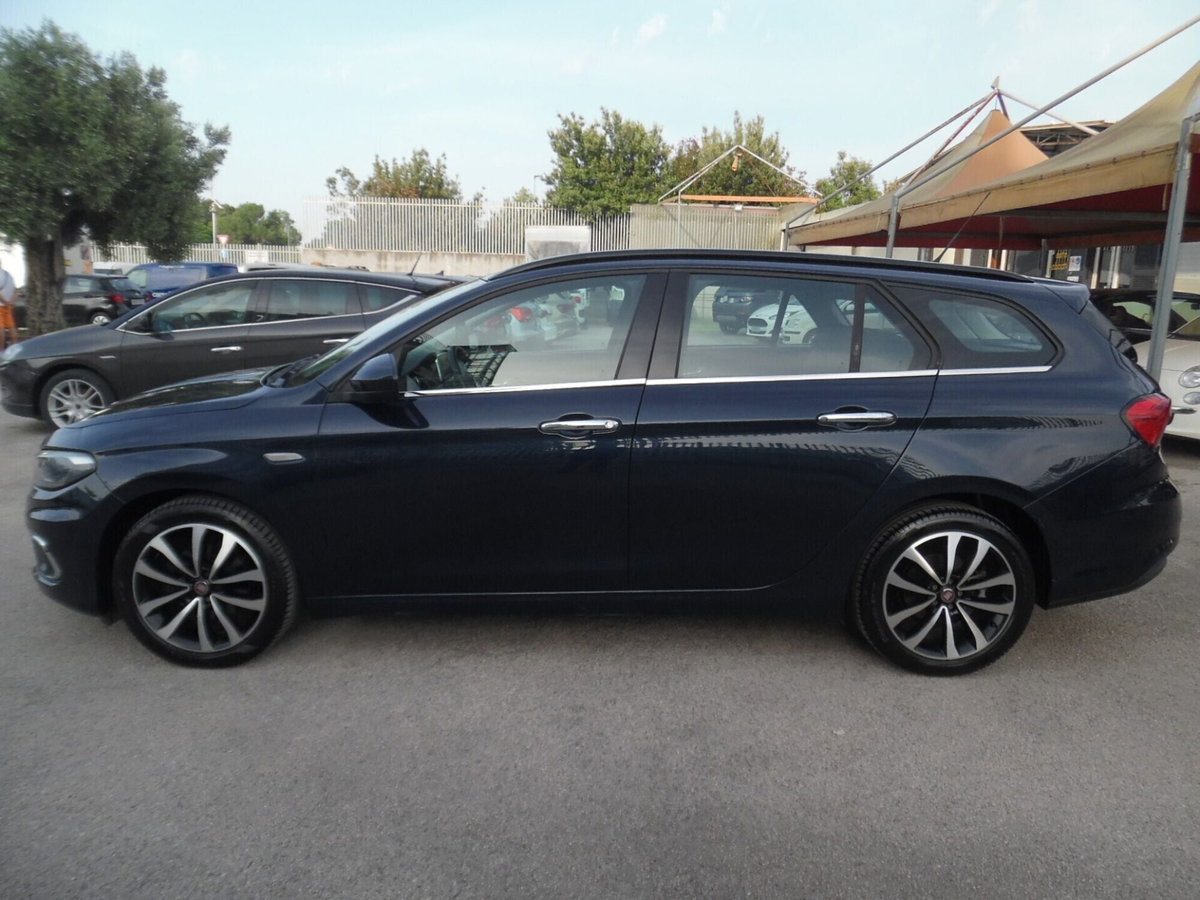 Fiat Tipo Station Wagon Tipo 1.3 Mjt S&S SW Lounge (4)