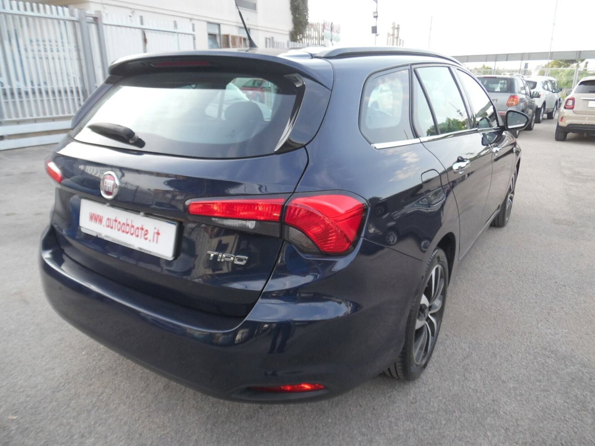 Fiat Tipo Station Wagon Tipo 1.3 Mjt S&S SW Lounge (7)