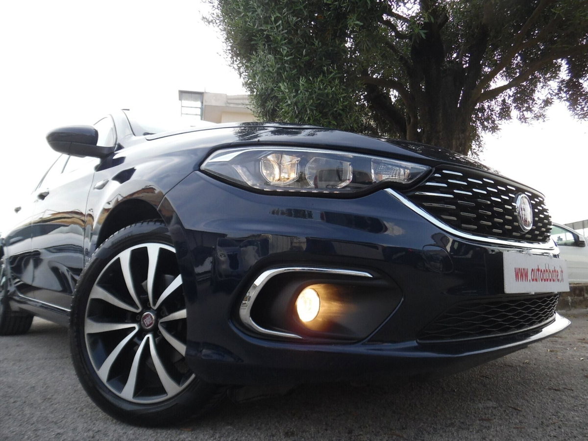 Fiat Tipo Station Wagon Tipo 1.3 Mjt S&S SW Lounge (9)