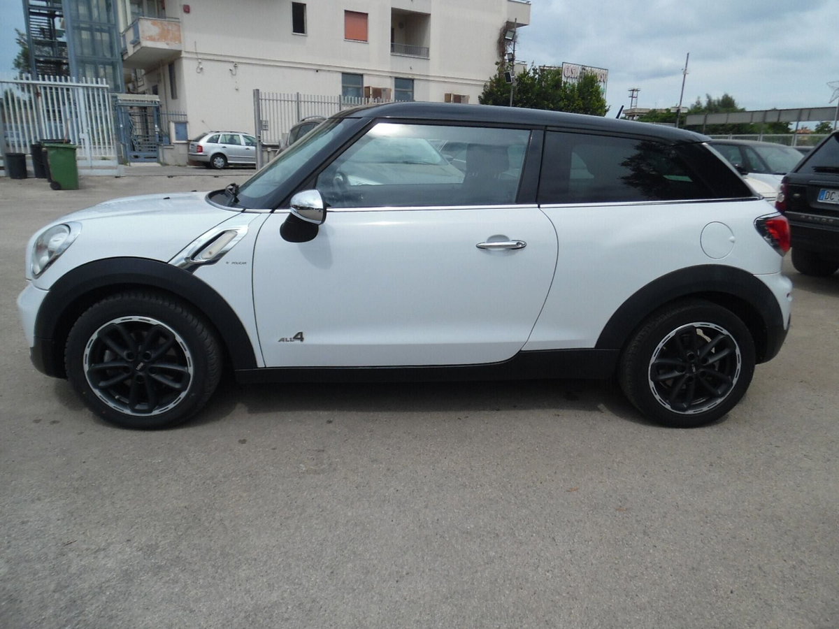 MINI Mini Paceman 1.6 Cooper D Paceman (4)