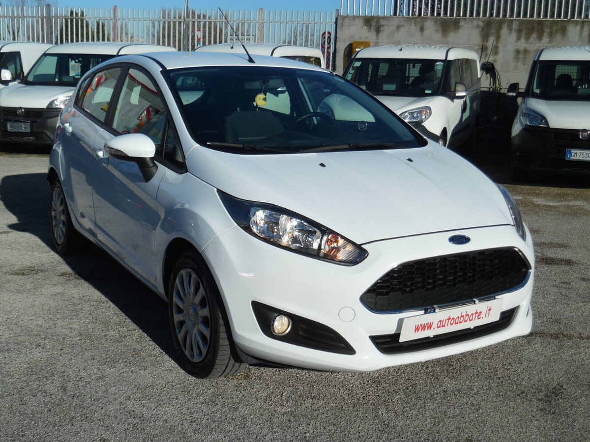 Ford Fiesta 1.5 TDCi 75CV 5 porte
