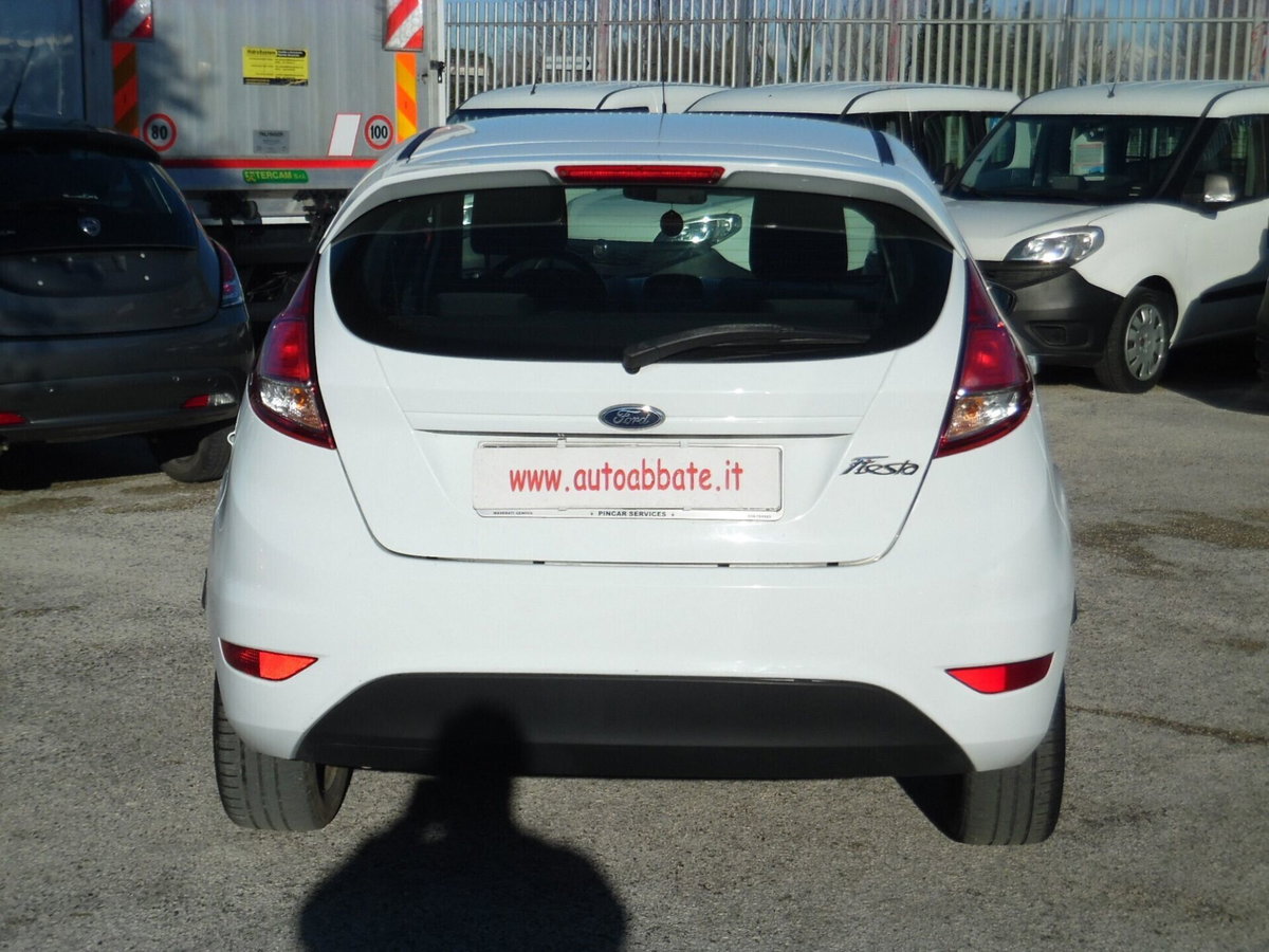 Ford Fiesta 1.5 TDCi 75CV 5 porte (6)