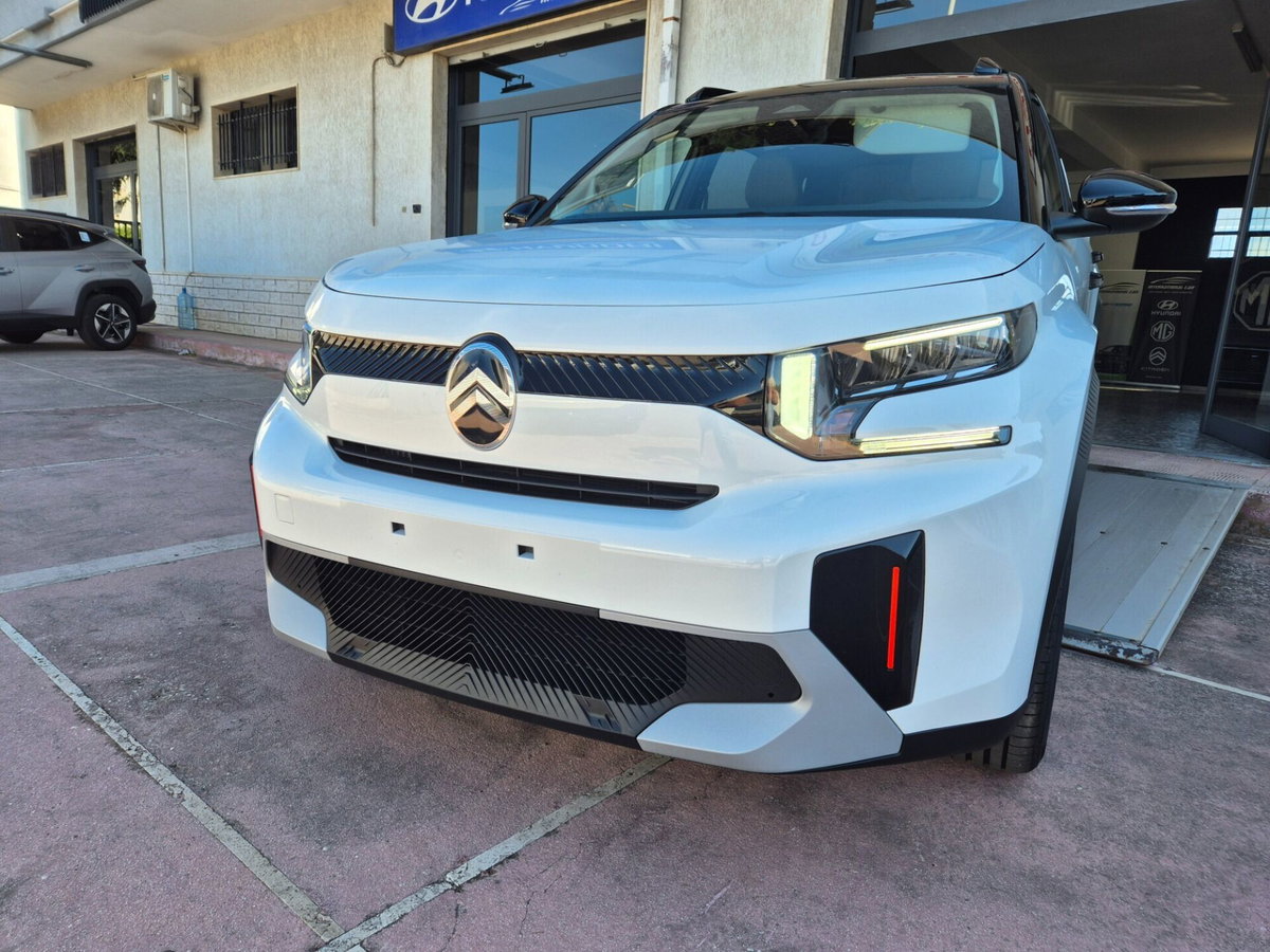 Citroen C3 Aircross 1.2 puretech turbo Plus 100cv (2)