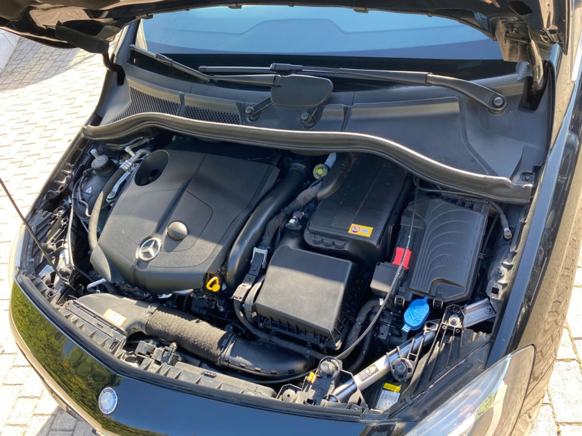 Mercedes-Benz Classe B 180 CDI Automatic Premium (11)