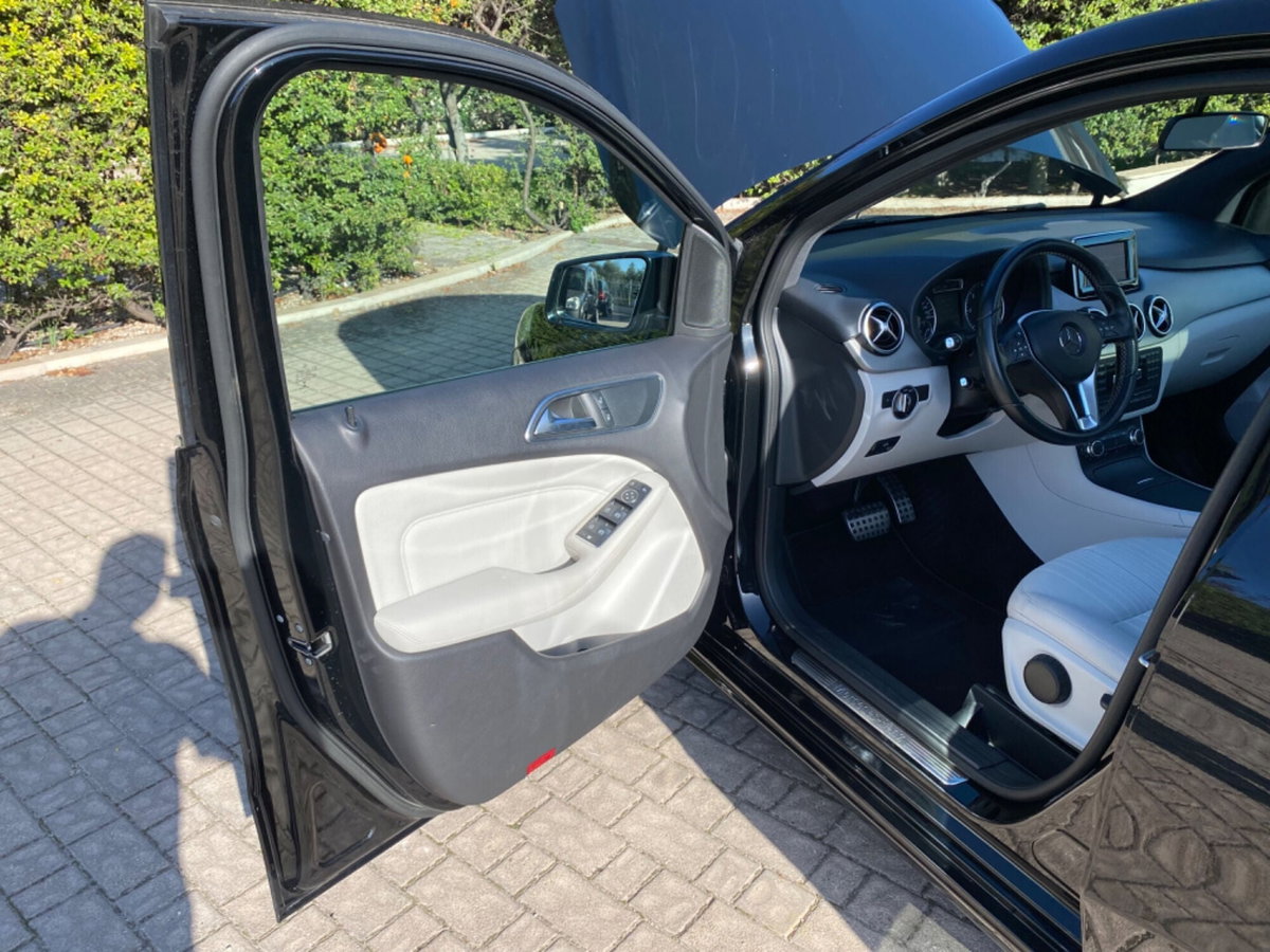 Mercedes-Benz Classe B 180 CDI Automatic Premium (15)