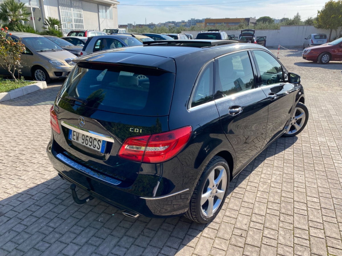 Mercedes-Benz Classe B 180 CDI Automatic Premium (6)