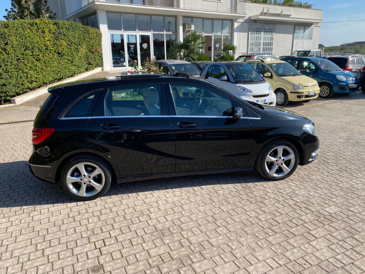 Mercedes-Benz Classe B 180 CDI Automatic Premium (7)