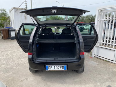 Opel Meriva 1.3 CDTI Cosmo (12)