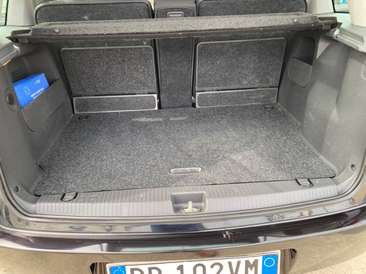 Opel Meriva 1.3 CDTI Cosmo (13)