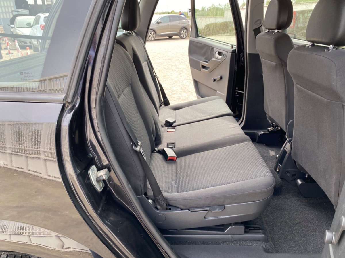 Opel Meriva 1.3 CDTI Cosmo (19)