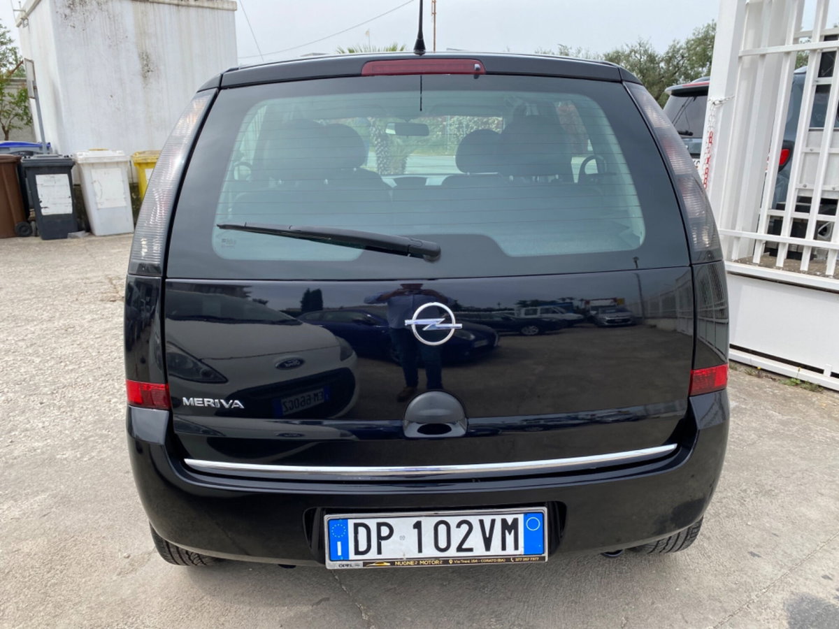 Opel Meriva 1.3 CDTI Cosmo (4)