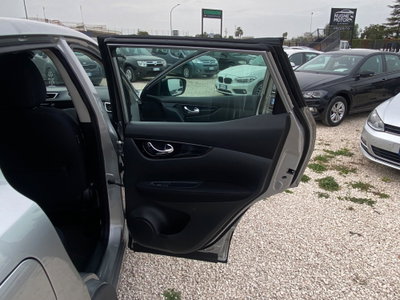 Nissan Qashqai 1.5 dCi Tekna (16)
