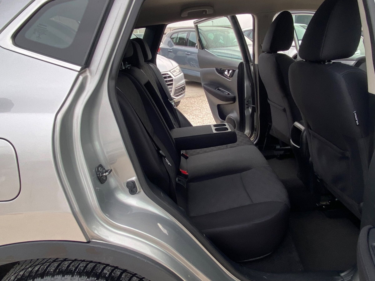 Nissan Qashqai 1.5 dCi Tekna (20)