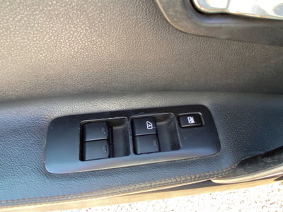 Nissan Qashqai 2.0 dCi DPF Tekna (10)