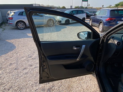 Nissan Qashqai 2.0 dCi DPF Tekna (9)