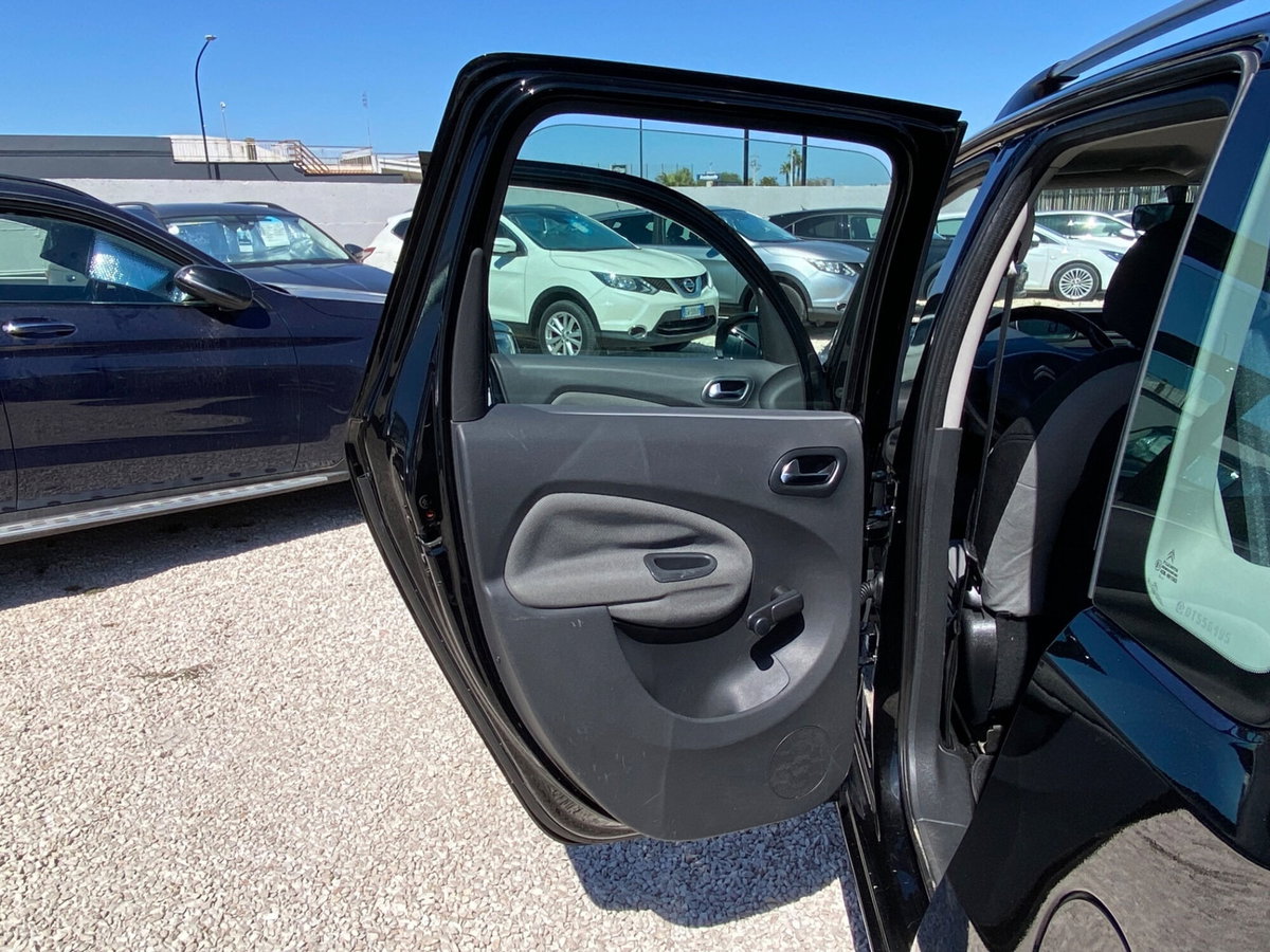 Citroen C3 Picasso 1.6 HDi 90 Exclusive Theatre (12)