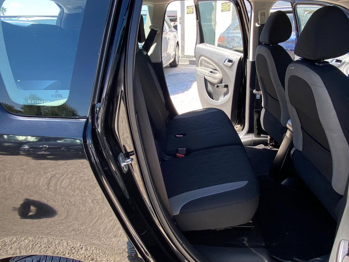 Citroen C3 Picasso 1.6 HDi 90 Exclusive Theatre (19)