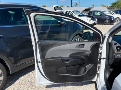 Chevrolet Aveo 1.2 86CV 5 porte LT (10)