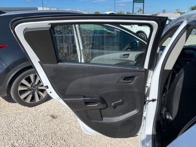 Chevrolet Aveo 1.2 86CV 5 porte LT (11)