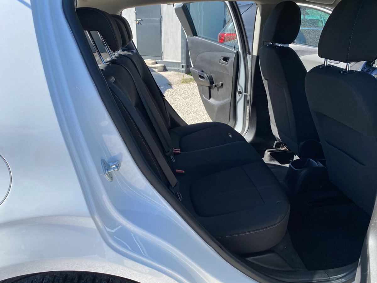 Chevrolet Aveo 1.2 86CV 5 porte LT (18)