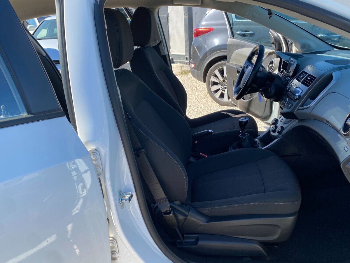 Chevrolet Aveo 1.2 86CV 5 porte LT (19)