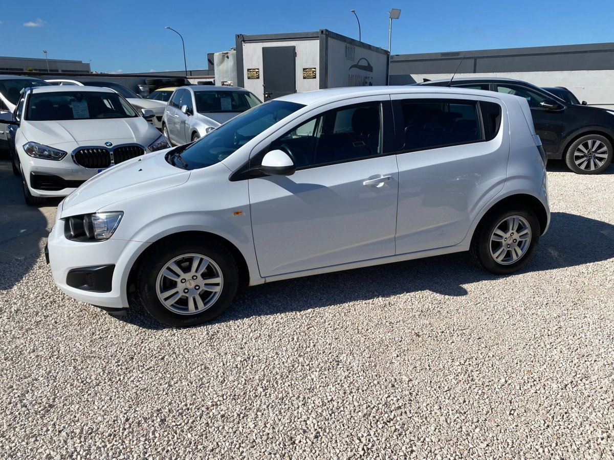 Chevrolet Aveo 1.2 86CV 5 porte LT (2)