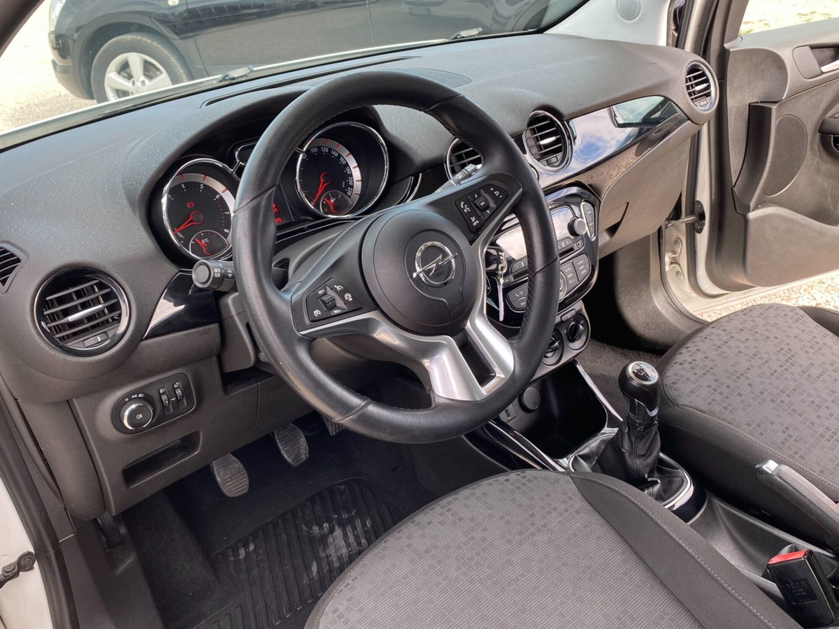 Opel Adam 1.2 70 CV Jam (19)