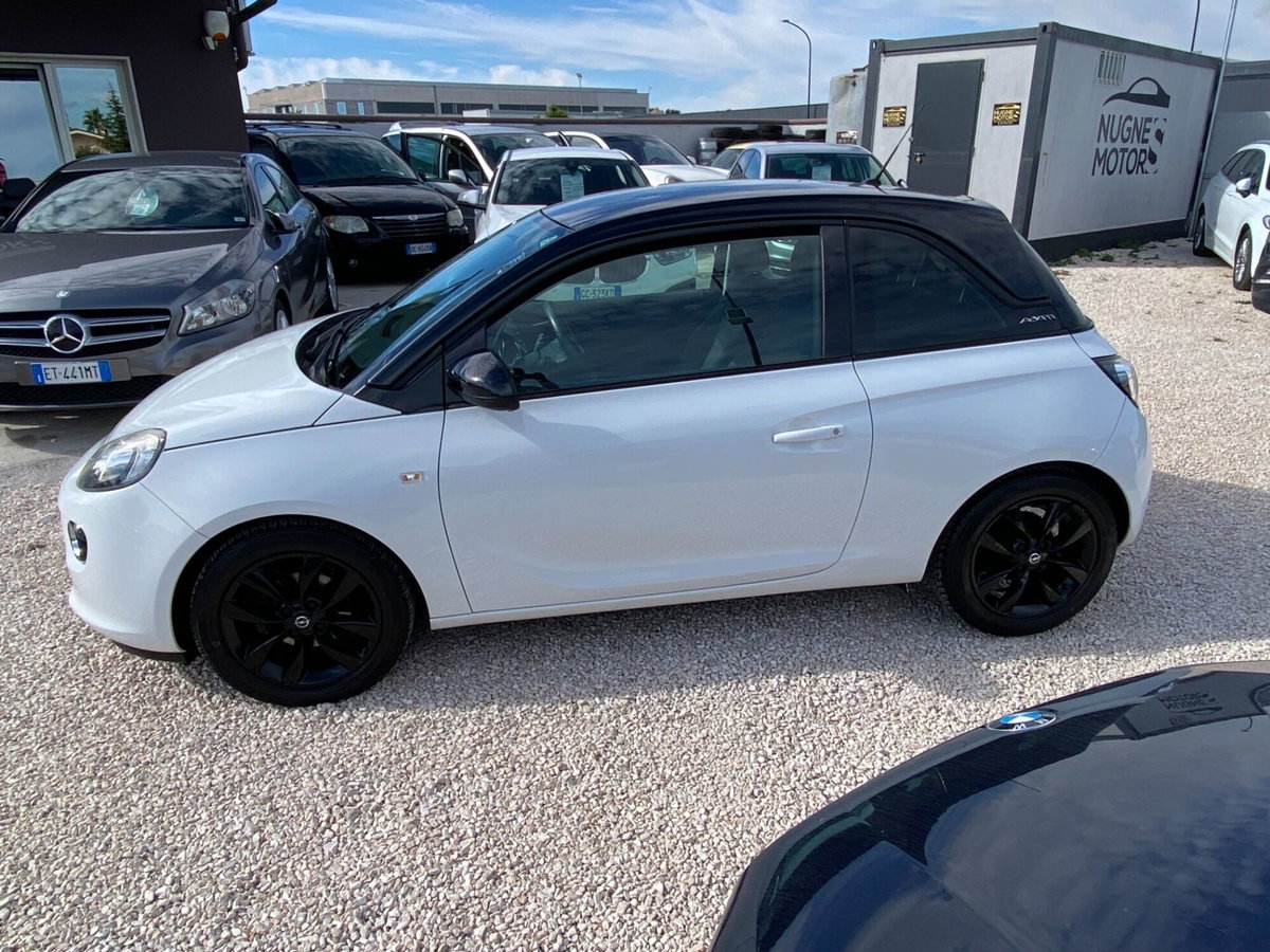 Opel Adam 1.2 70 CV Jam (2)