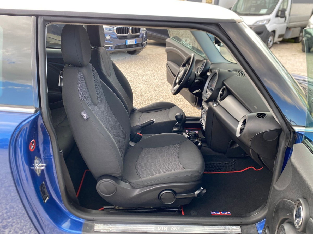 MINI Mini 1.4 16V One (19)