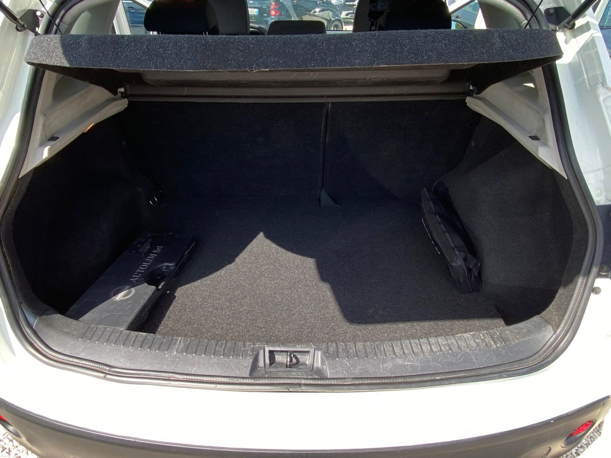 Nissan Qashqai 1.5 dCi DPF Tekna (12)