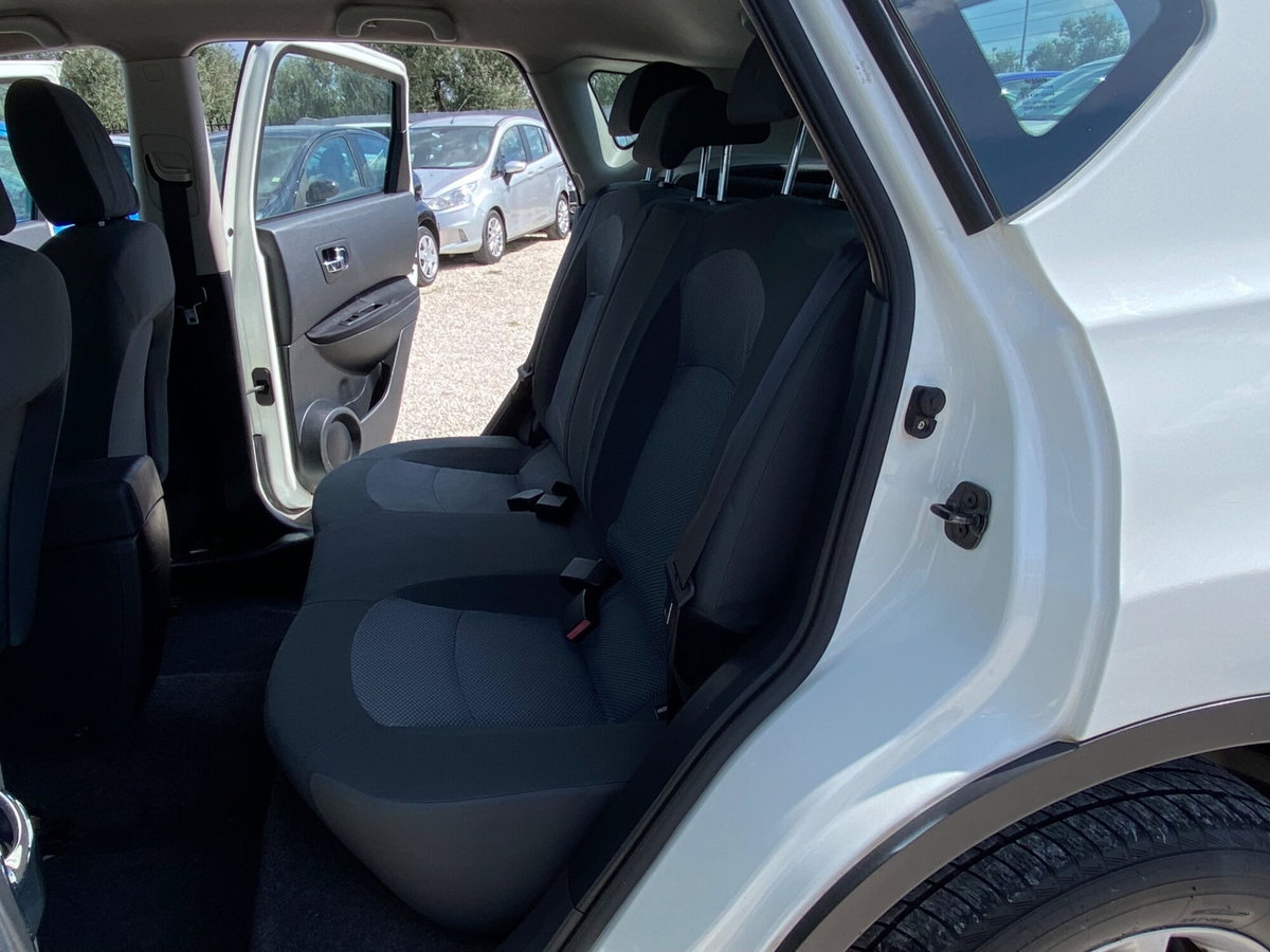 Nissan Qashqai 1.5 dCi DPF Tekna (17)