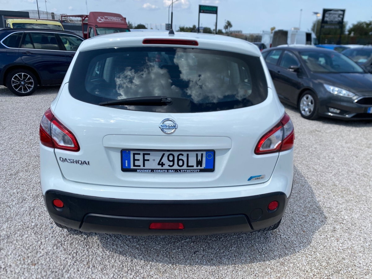Nissan Qashqai 1.5 dCi DPF Tekna (4)