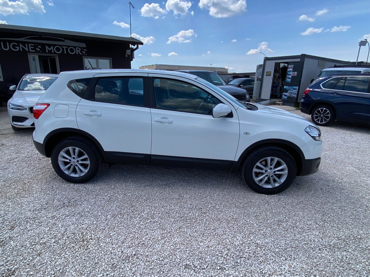 Nissan Qashqai 1.5 dCi DPF Tekna (6)