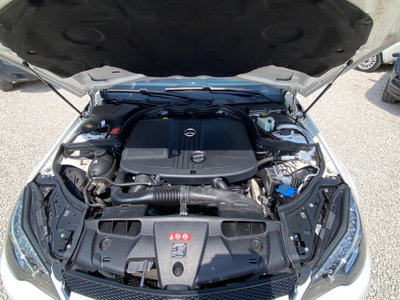 Mercedes-Benz Classe E Cabrio 220 BlueTEC Cabrio Premium (14)