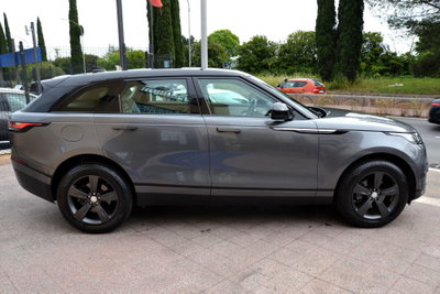 Land Rover Range Rover Velar 2.0D I4 180 CV (13)