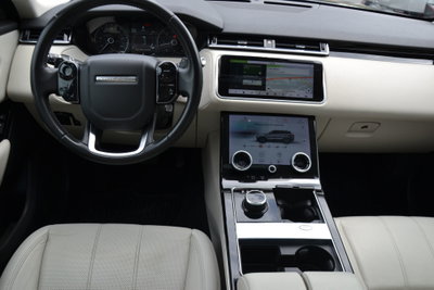 Land Rover Range Rover Velar 2.0D I4 180 CV (7)