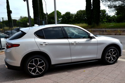 Alfa Romeo Stelvio Stelvio 2.2 Turbodiesel 190 CV AT8 Q4 Sprint (13)