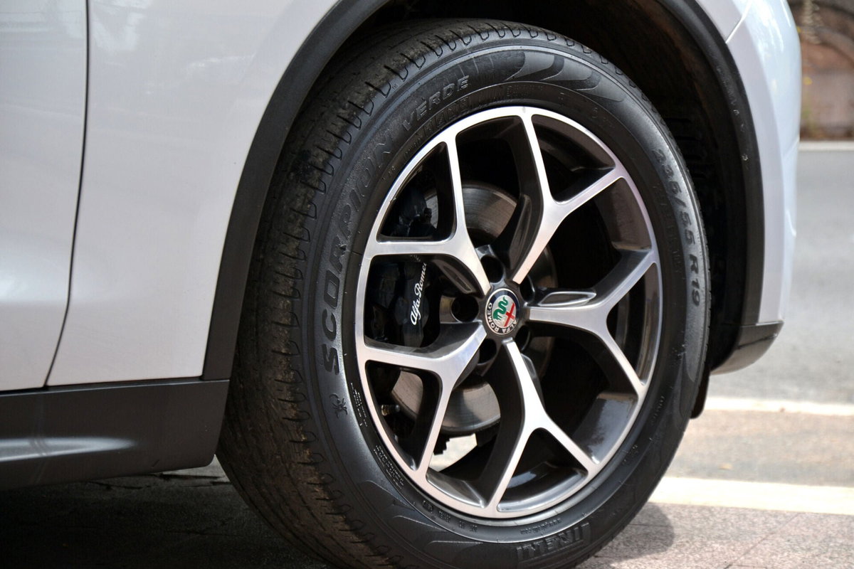 Alfa Romeo Stelvio Stelvio 2.2 Turbodiesel 190 CV AT8 Q4 Sprint (19)