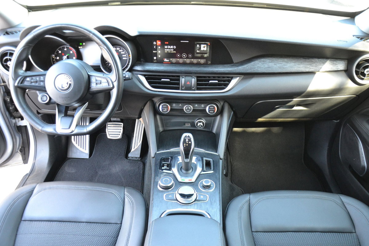 Alfa Romeo Stelvio Stelvio 2.2 Turbodiesel 190 CV AT8 Q4 Sprint (7)