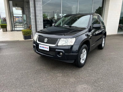 Suzuki Grand Vitara 1.9 DDiS 3 porte (3)