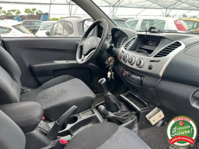 Mitsubishi L200 2.5 DI-D/178CV DC Intense Plus DPF (12)