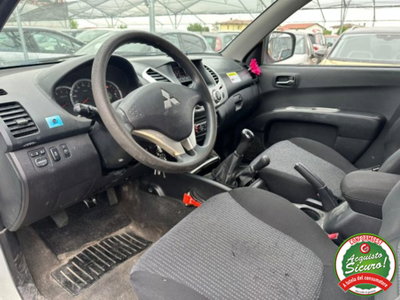 Mitsubishi L200 2.5 DI-D/178CV DC Intense Plus DPF (5)