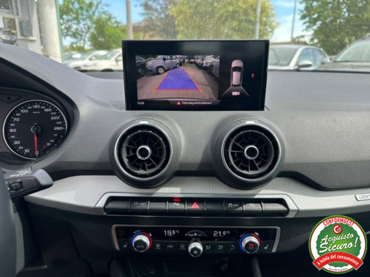 Audi Q2 Q2 35 TFSI S tronic Business (7)