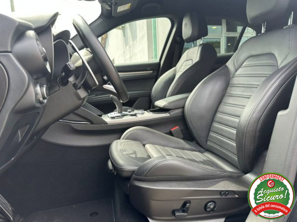 Alfa Romeo Stelvio Stelvio 2.2 Turbodiesel 210 CV AT8 Q4 Veloce Tì (11)