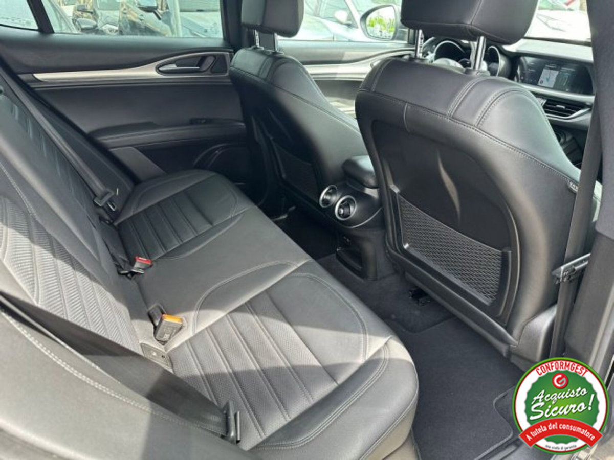 Alfa Romeo Stelvio Stelvio 2.2 Turbodiesel 210 CV AT8 Q4 Veloce Tì (18)